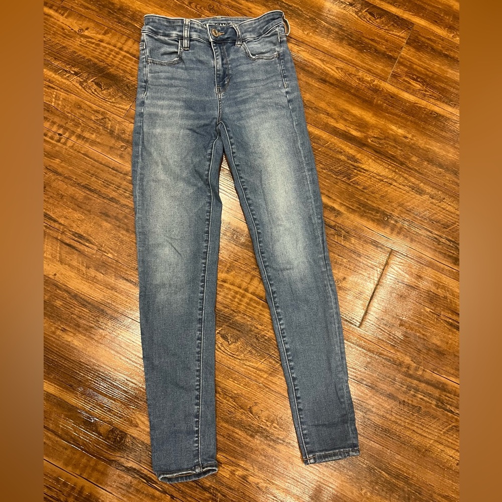 American Eagle Hi-Rise Jegging
